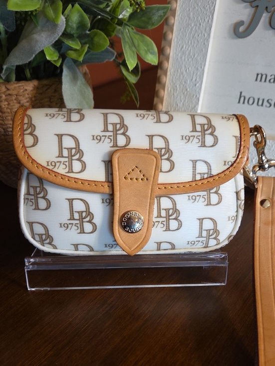 Dooney & Bourke Handbags - Dooney & Bourke 1975 Vintage Signature Logo Flap Wristlet